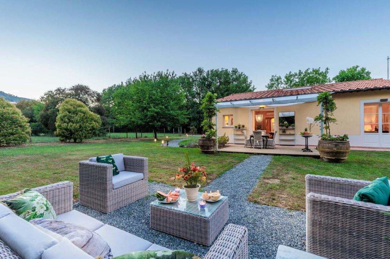 Villa Bassotta, A Charming Cottage Lucca Exterior foto