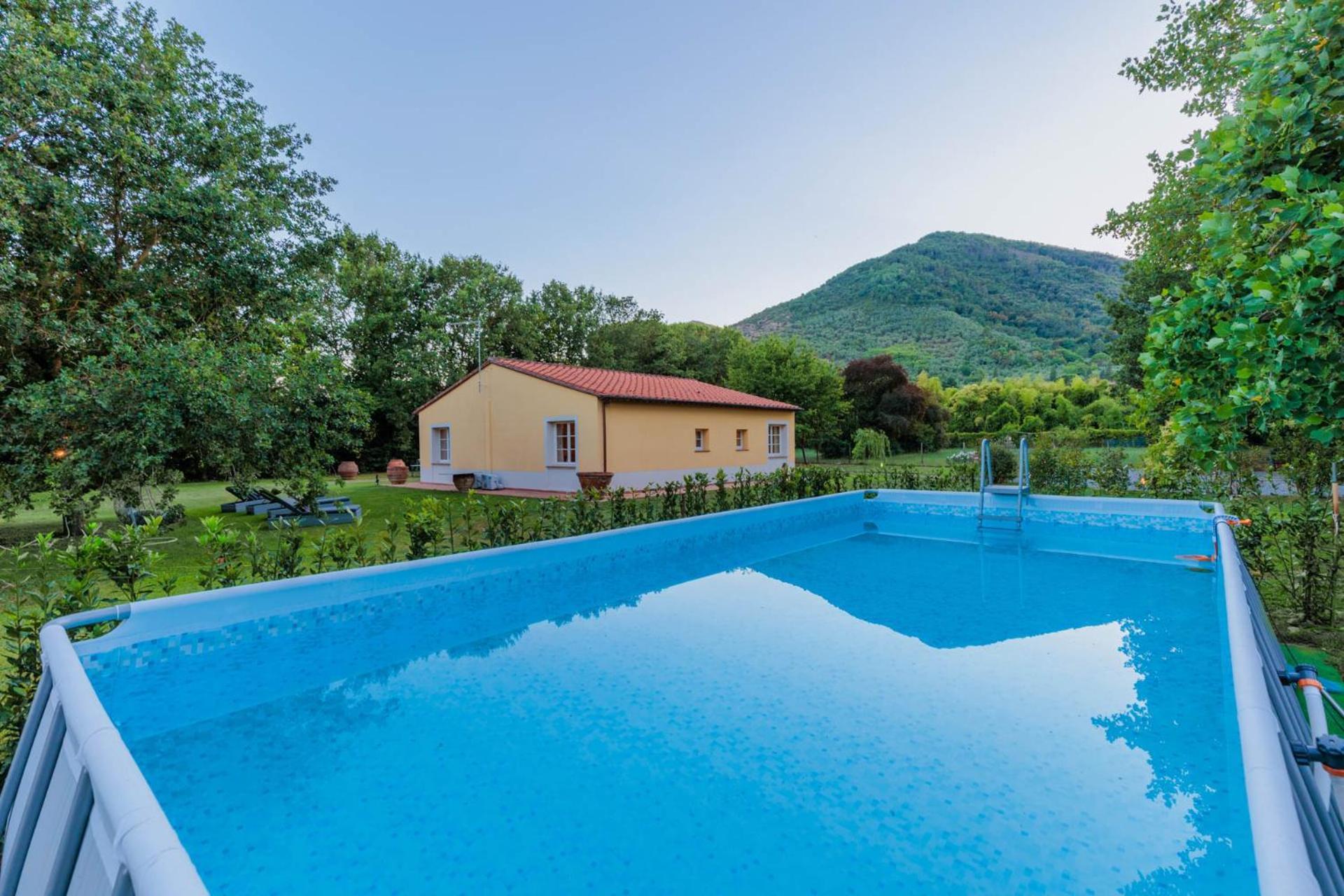 Villa Bassotta, A Charming Cottage Lucca Exterior foto